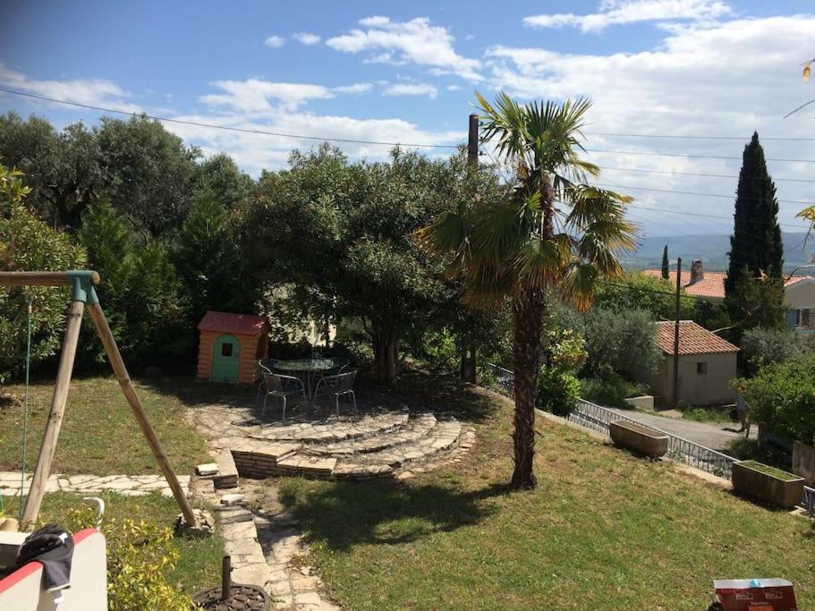 Appartement Sur La Colline Avec Acces Piscine Volx Eksteriør billede