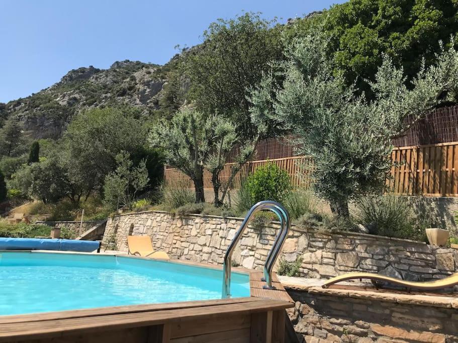 Appartement Sur La Colline Avec Acces Piscine Volx Eksteriør billede